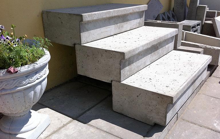 Schodki betonowe